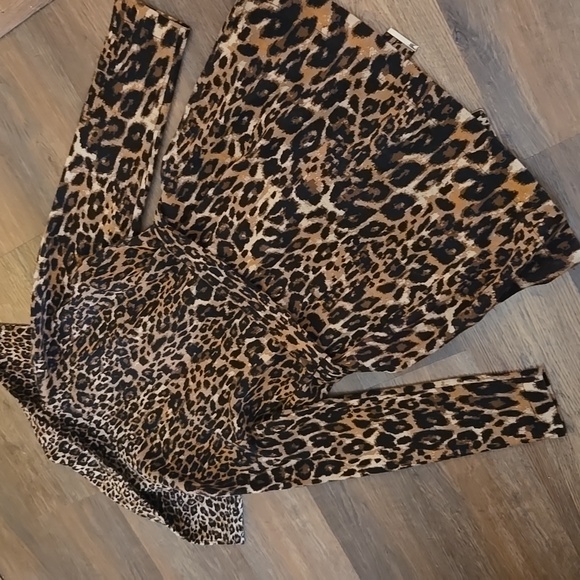 White House Black Market Animal Print Sweater Coat - Picture 6 of 11